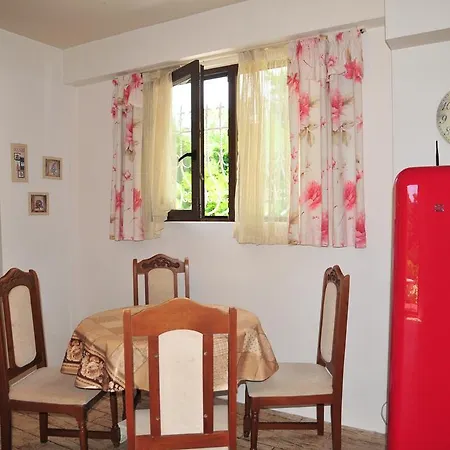Konukevi Secret Garden House Varna