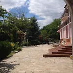 Secret Garden House Gasthof Warna