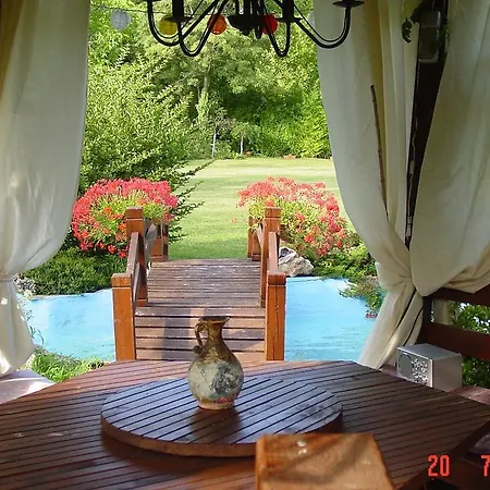 Guest house Secret Garden House 2*